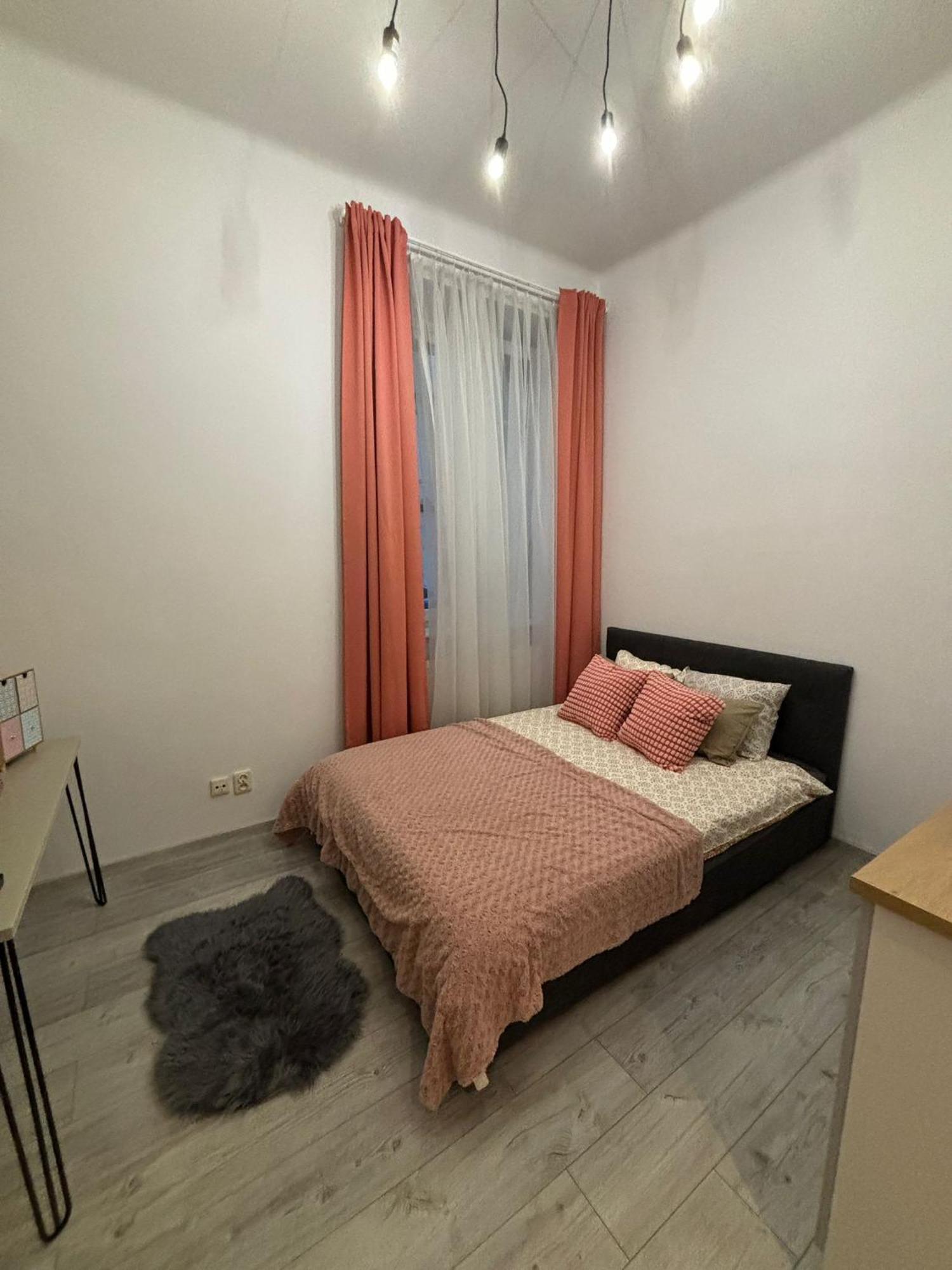 Vistula Riverside-Kazimierz Old Town Apartments Krakow Bagian luar foto
