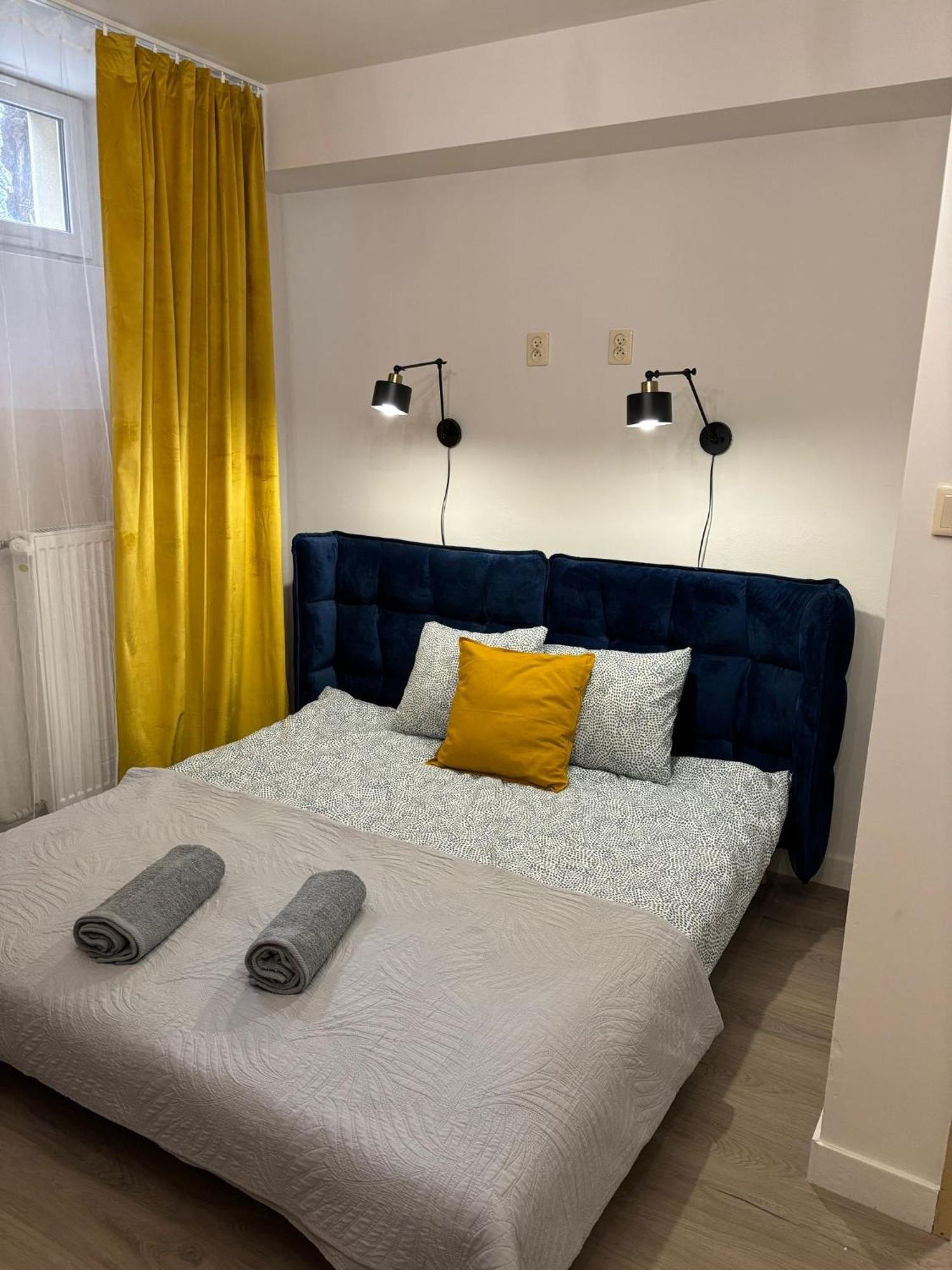 Vistula Riverside-Kazimierz Old Town Apartments Krakow Bagian luar foto